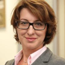 Анна Климова, директор направления ЭДО компании «Делойт», СНГ, ранее – главный бухгалтер OOO «Procter and Gamble»